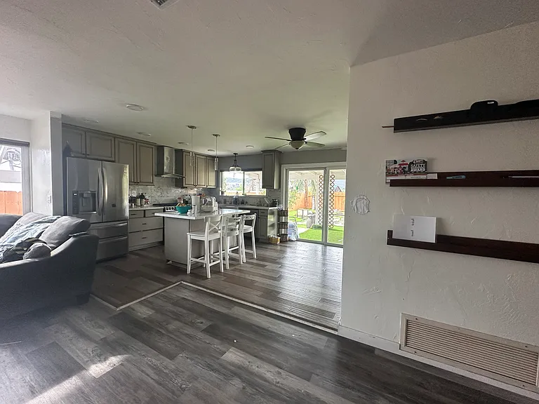 9230 Pine Valley Dr — Photo 27