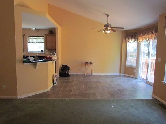 4th image of 11011 Coventry Ct