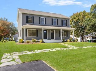 235 Pequot Ave, Warwick, RI 02889
