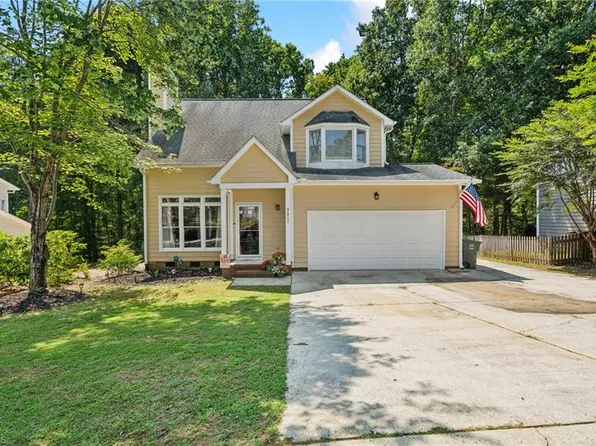 3317 Mill Spring Ct, Greensboro, NC 27410