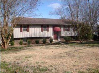 558 Melwood Ln, Chattanooga, TN 37421