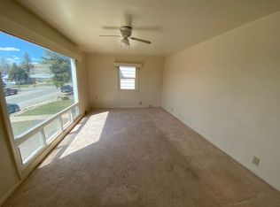 909 High St, Rawlins, WY 82301