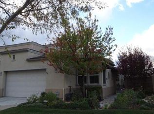 28225 River Trail Ln, Santa Clarita, CA 91354