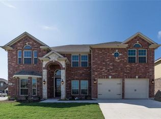 9801 Milkweed Ln, Fort Worth, TX 76177