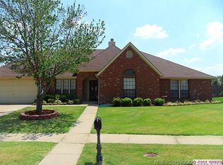 6401 E Broadway St, Broken Arrow, OK 74014