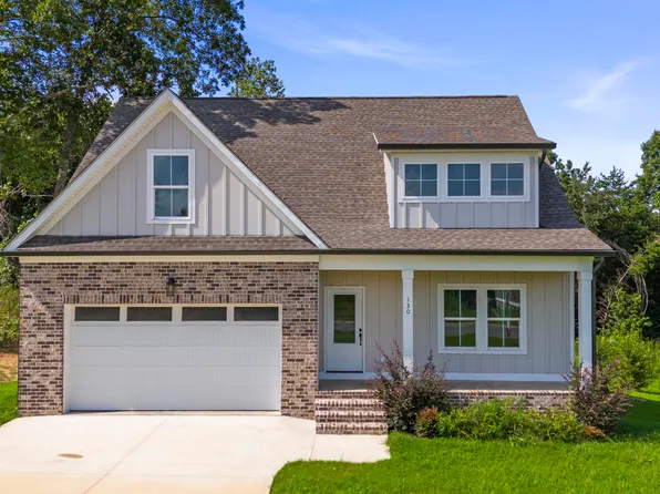 130 Cascade Dr, Rossville, GA 30741