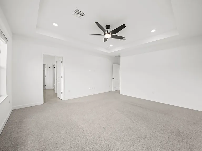 640 Veridian Cir NW — Photo 22