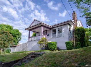 1223 N 49th St, Seattle, WA 98103