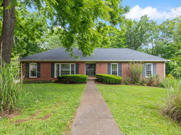 848 Highland Crest Dr, Nashville, TN 37205