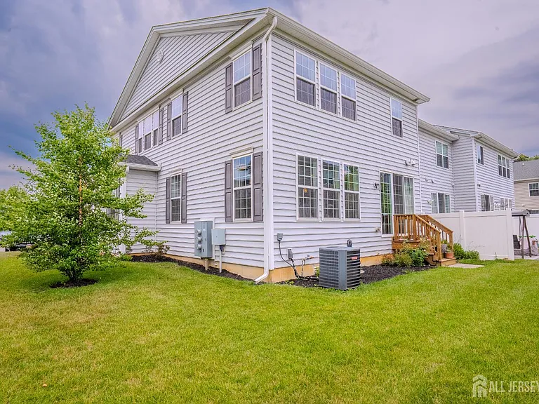 7 Jasmine Dr — Photo 51