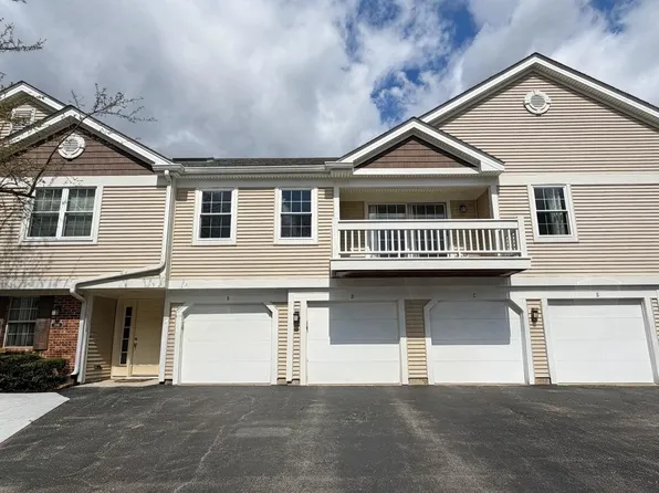 1241 Ballantrae Pl APT E, Mundelein, IL 60060