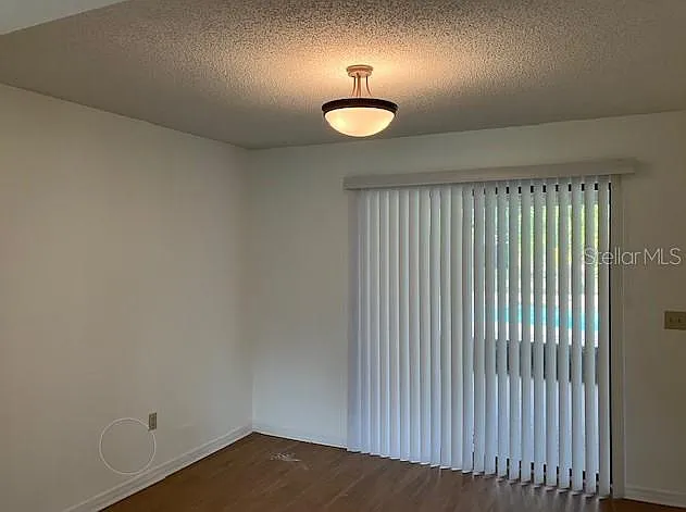 503 Chancellar Dr — Photo 5