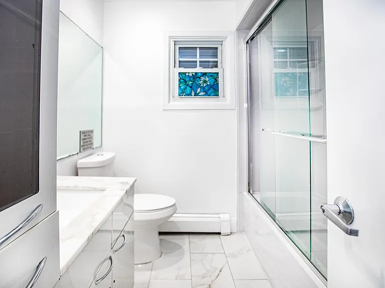 391 Manila Ave #2 — Photo 7
