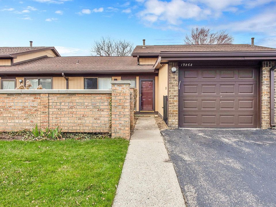 1st image of 19868 Villa Ct W