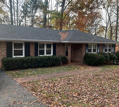 2nd image of 372 Dawnridge Dr