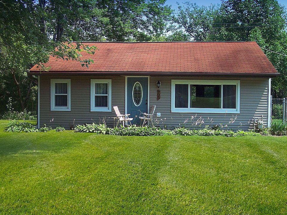 1st image of 705 Portage Lakes Dr