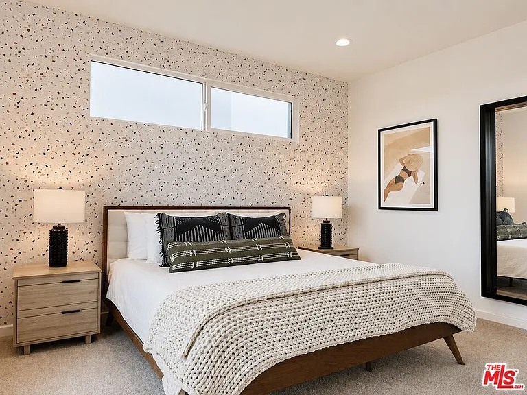 2693 Paragon Loop — Photo 20