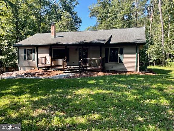 2nd image of 1289 Mount Wilson Rd