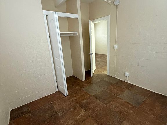 5th image of 620 20th St APT 1
