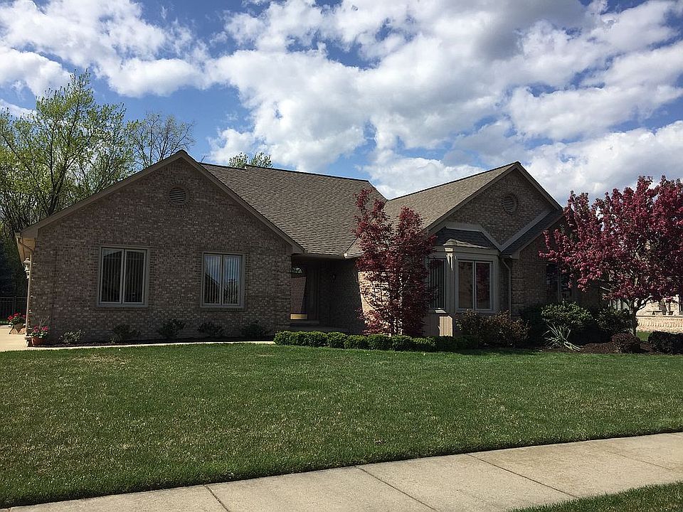 2nd image of 42387 Stanton Dr
