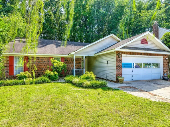14206 Walkers Crossing Dr, Charlotte, NC 28273