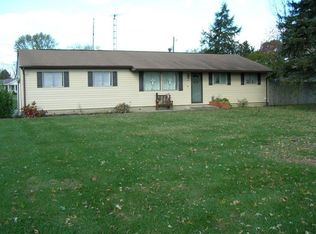 897 Fieldson Dr, Heath, OH