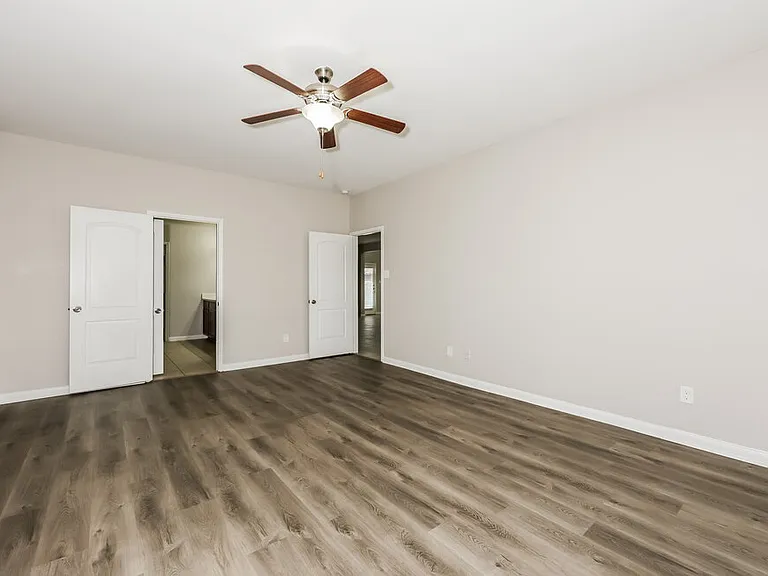 4268 Tower Ln — Photo 11