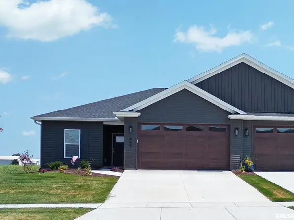 457 N 3rd Ave, Eldridge, IA 52748
