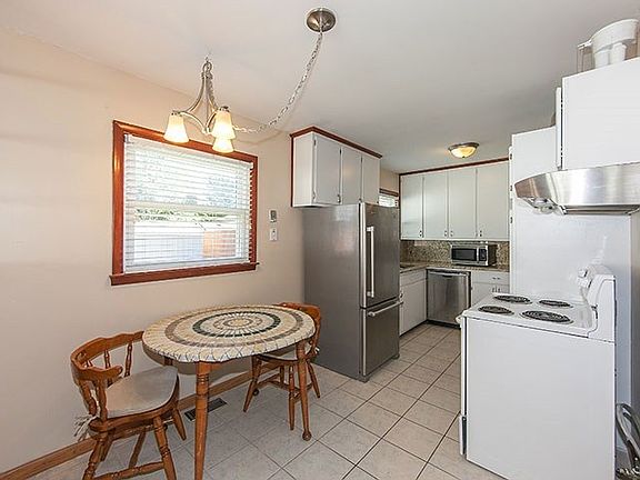 5th image of 3308 S Millwood Ave