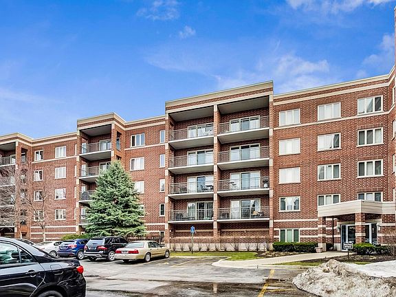 2nd image of 6401 W Berteau Ave APT 509