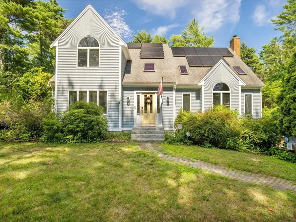 20 Ortolani Cir, Kingston, MA 02364