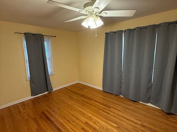 2nd image of 206 Andrews Ln