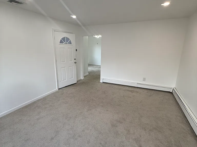 492 Madeline Ave #2 — Photo 6