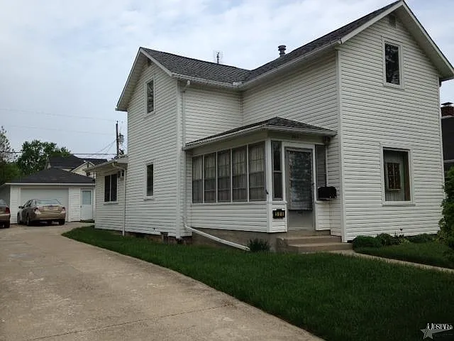 505 N Washington St photo 1