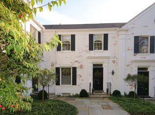 431 Pequot Ave, Southport, CT 06890