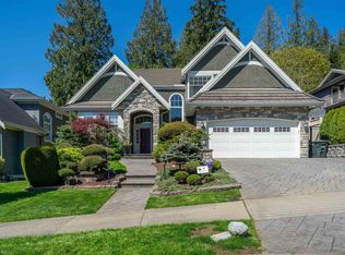 7533 Curtis St, Burnaby, BC V5A 4W7