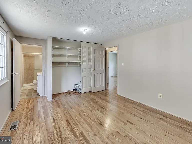 9217 Briarchip St — Photo 18