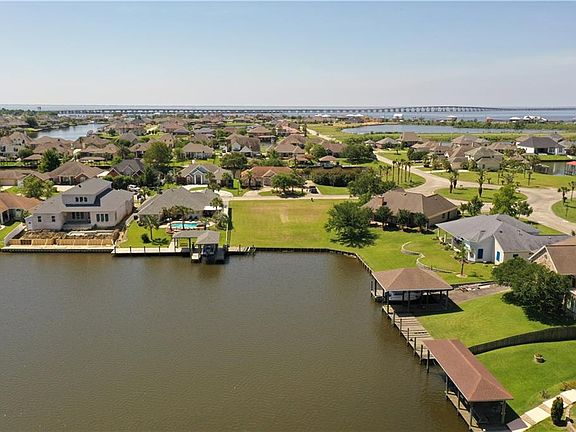 5th image of Clipper Dr