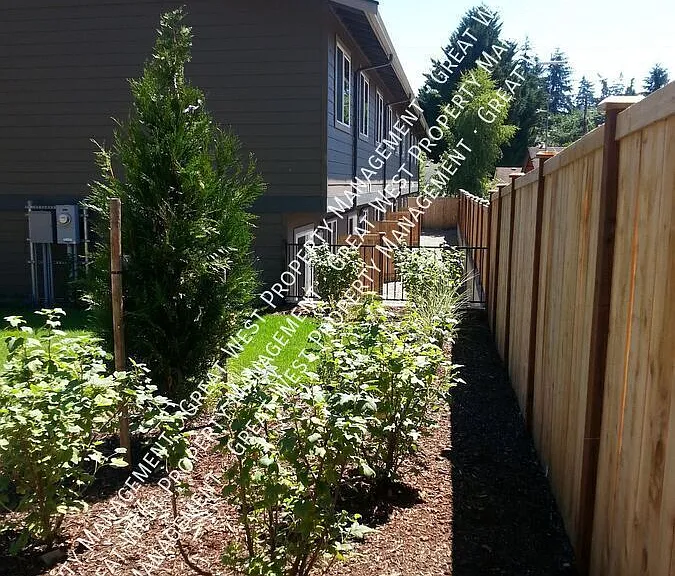 9402 Lawndale Ave S #W-A4 — Photo 16
