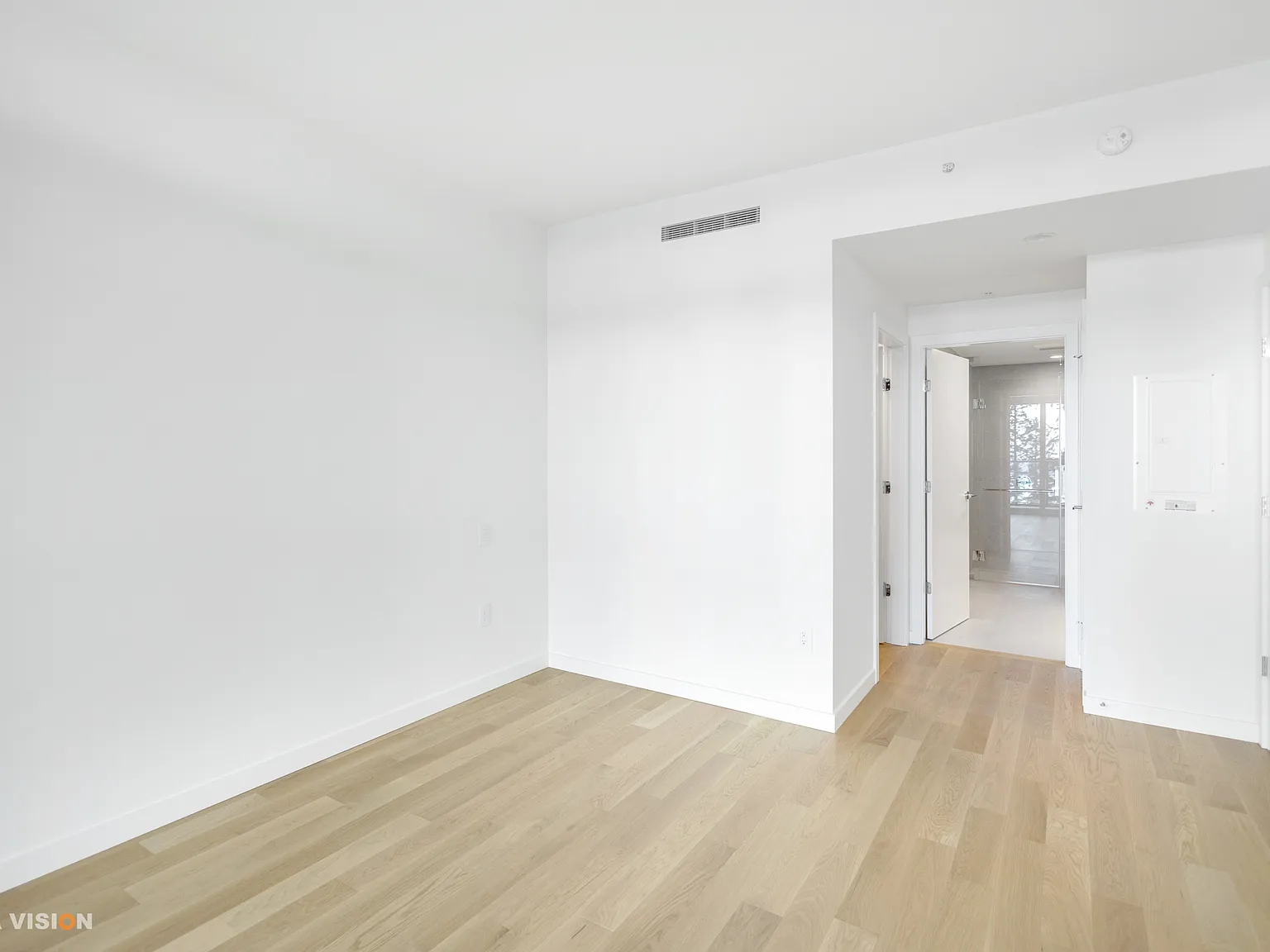 2 bed, 2.5 bath, 1282 sqft, $5,300 — Photo 4