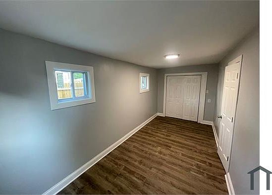 5th image of 9345 S Michigan Ave #1