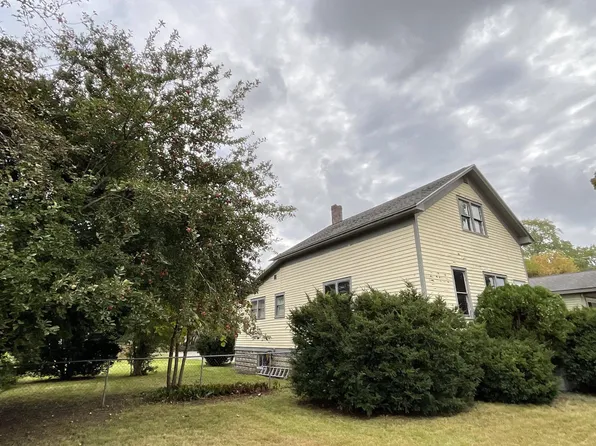 413 McKinley Ave, Alpena, MI 49707