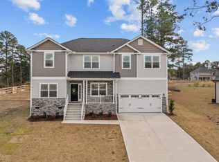 111 Spring Flowers Dr, Cameron, NC 28326