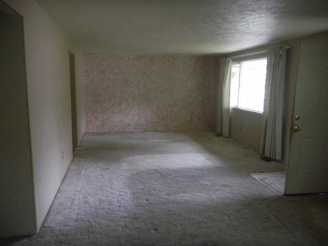 1st image of 13612 E Heroy Ave