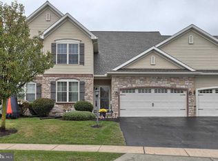 202 Brookridge Ct, Harrisburg, PA 17112