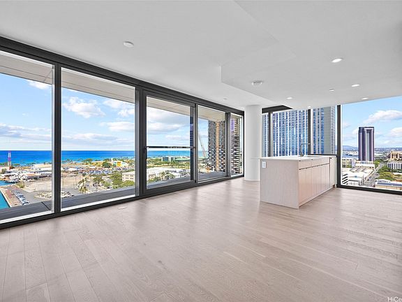 4th image of 333 Ward Ave #1803
