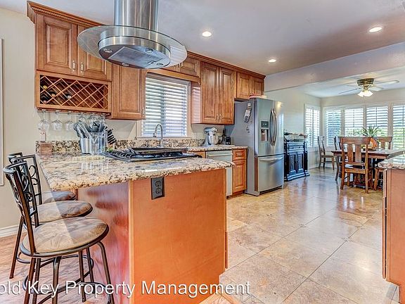 2nd image of 870 Manning Way