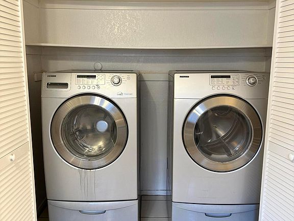 4th image of 8705 Galena Dr