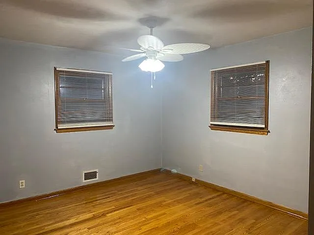 1207 Eastview Rd — Photo 27
