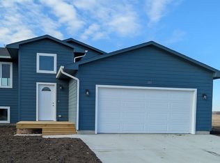207 Sund St, Worthing, SD 57077